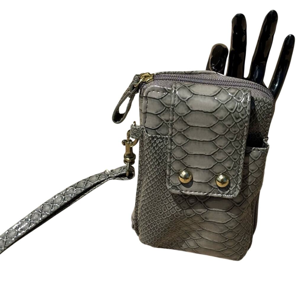 Y2K Gray Faux Snakeskin Wallet